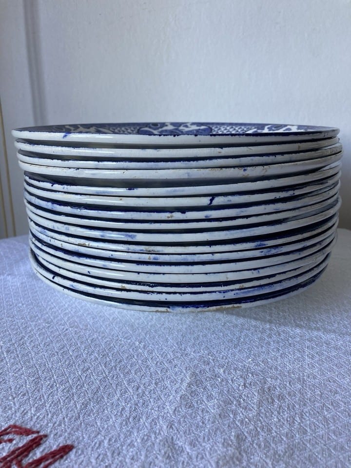 Assiettes Longwy en terre de fer, modèle Fish, fin XIXème — Foto 2