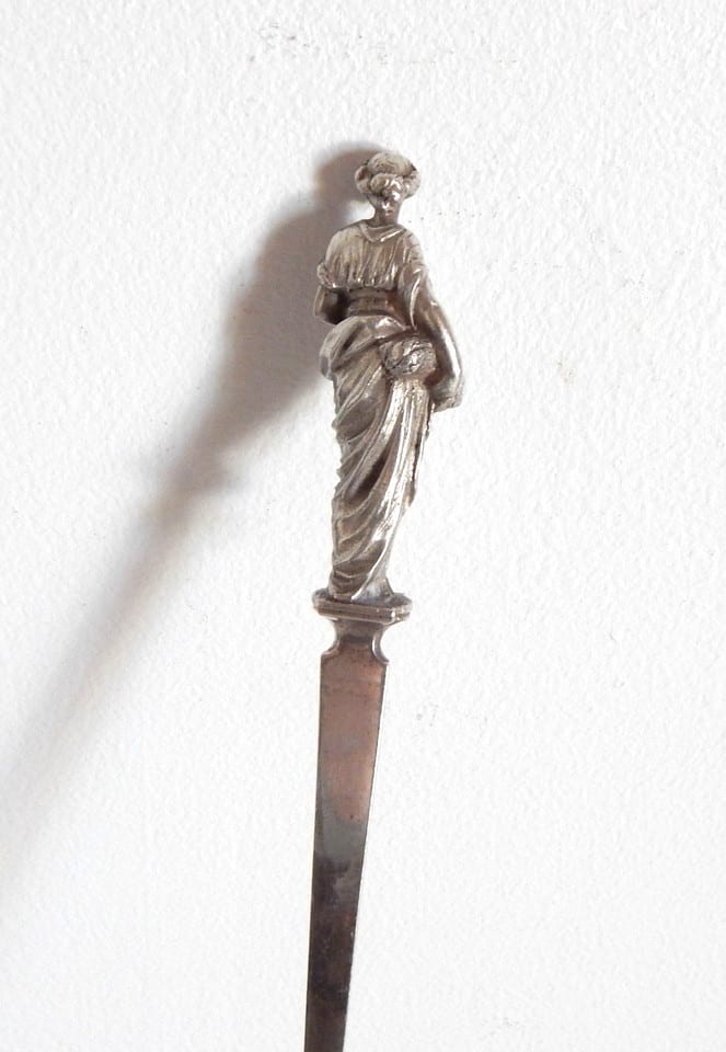 SUPERBE RARE ANCIENNE Louche PUNCH crème ARGENT Décor Déesse de la MOISSON Cérès — photo 4