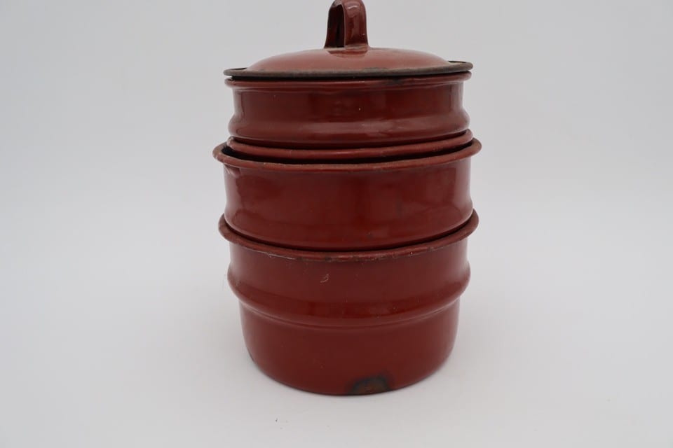 Ancienne gamelle ouvrière en tôle émaillée – 4 boîtes empilables avec couvercle — photo 3