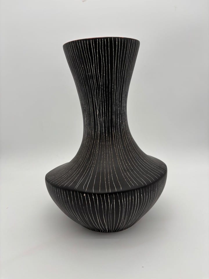 Vase diabolo Jean De Lespinasse