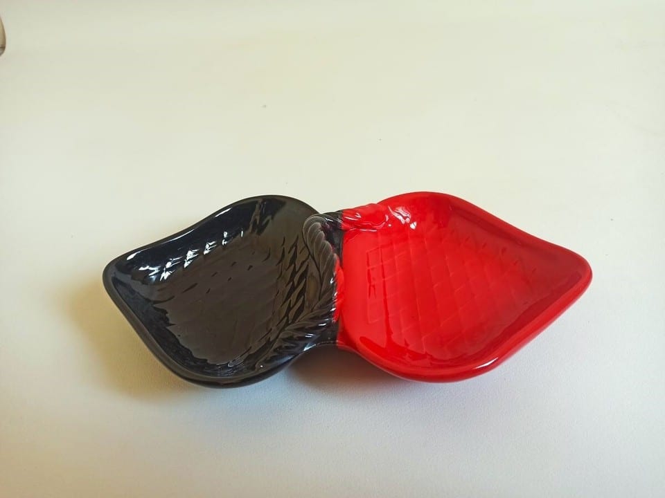 Double coupelles céramique rouge noire Années 50 — photo 6