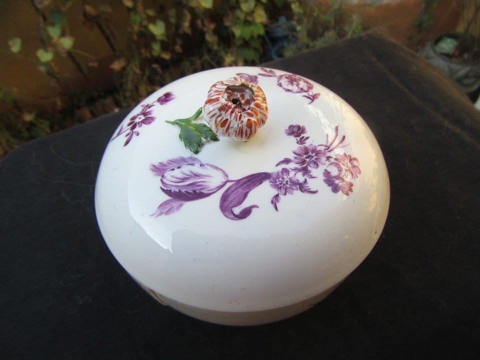meissen porcelaine- pot couvert- 18 ième/19 ième? — photo 2