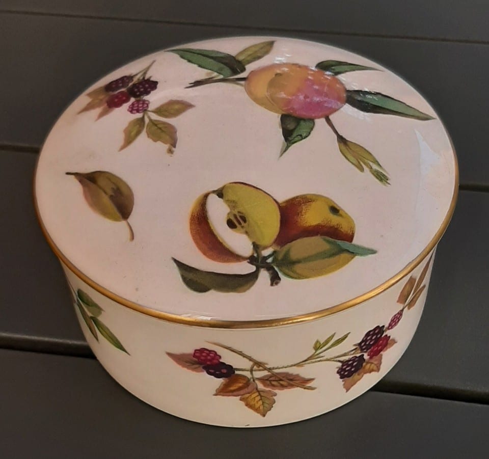 Petite Boite Royal Worchester England 1974 Angleterre ORIGINAL TBE 10 cm — photo 4