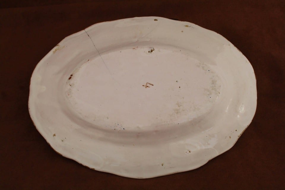 Plat porcelaine Quimper Malicorne XIX décor à la  Bretonne — foto 6
