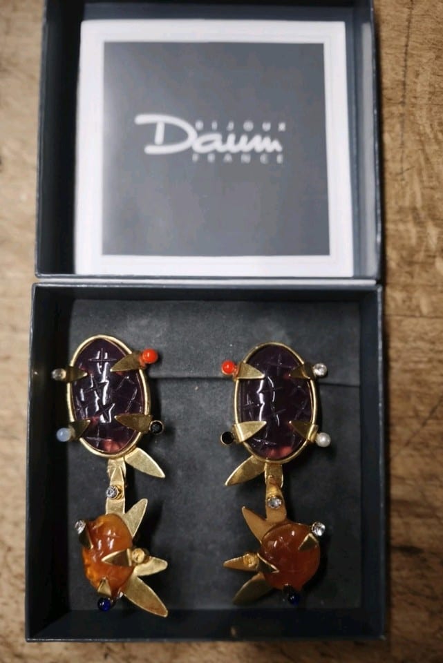 Clips d'oreilles Daum Hilton McConnico turquoises avec boîte et étui