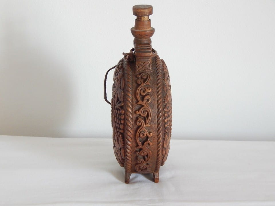ANCIENNE Bouteille GOURDE à LIQUEUR en BOIS Sculpté Forêt Noire à Décor CHASSE — photo 2