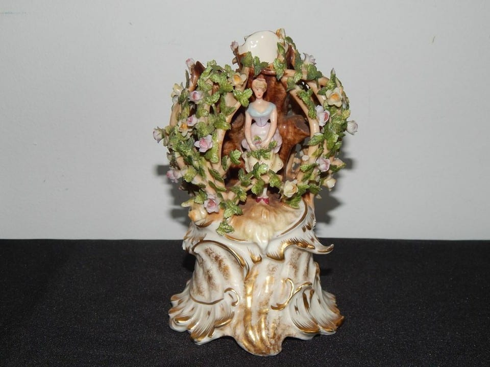 SUPERBE ANCIENNE Bouquetière Vase en PORCELAINE Germany DRESDEN MEISSEN ? Signée — photo 2