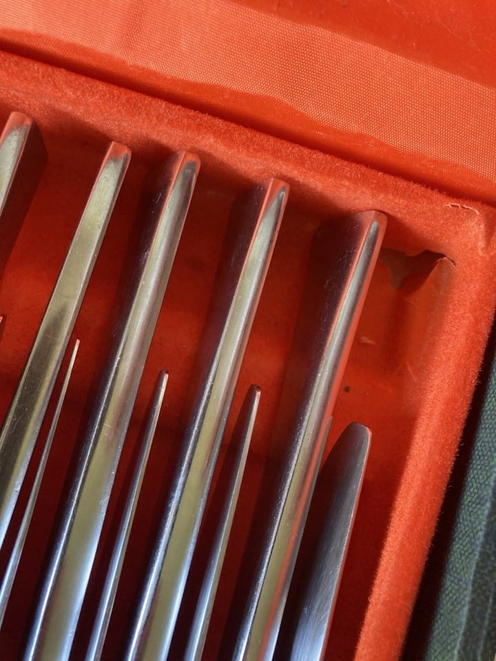 Ménagère 48 pieces en inox Guy Degrenne, vintage, modèle Jet, Space Âge — photo 4