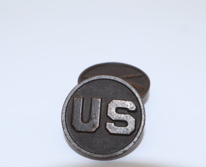 Lot de 2 boutons militaires US – Infanterie – WW2 — photo 4