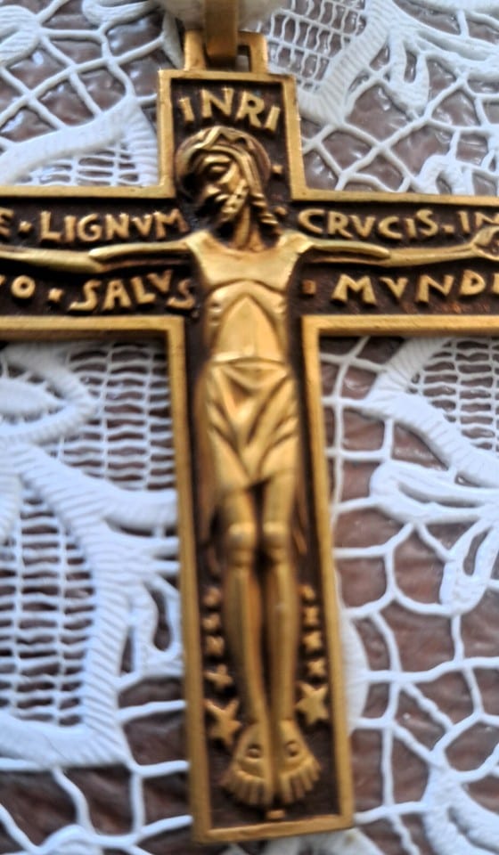 Crucifix religieux moderniste bronze croix pectorale Art Déco — photo 4
