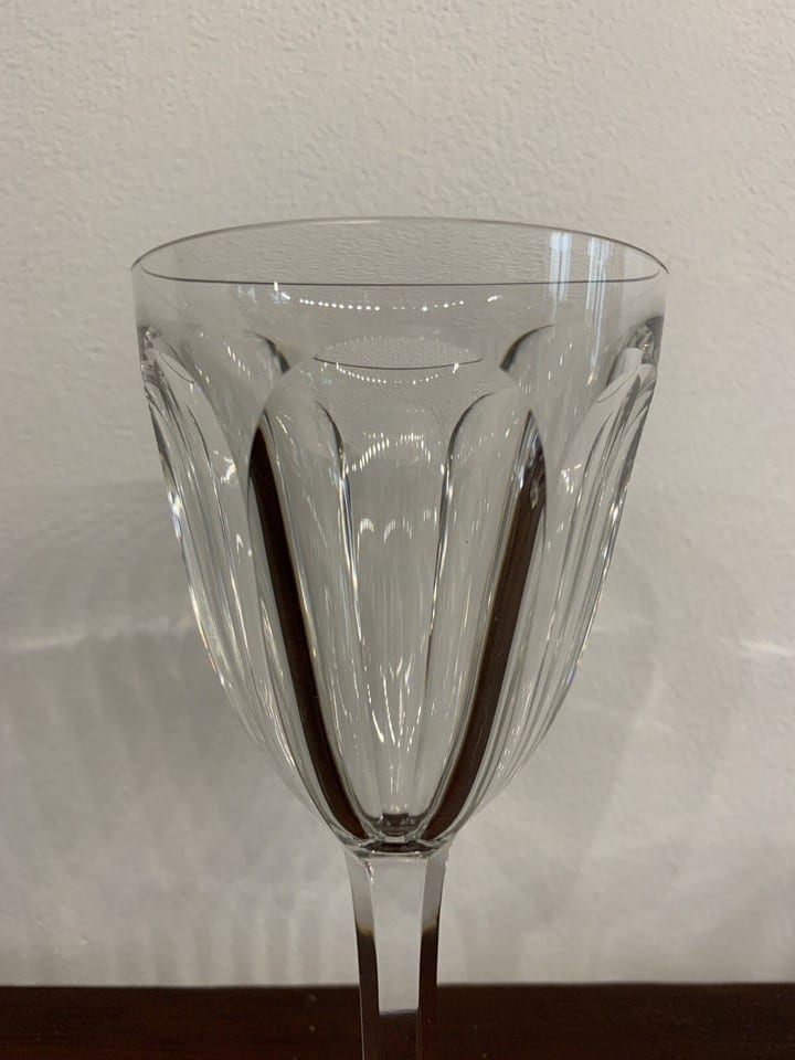 Service de six verres à vin et une carafe en cristal Baccarat modèle Compiègne — photo 5