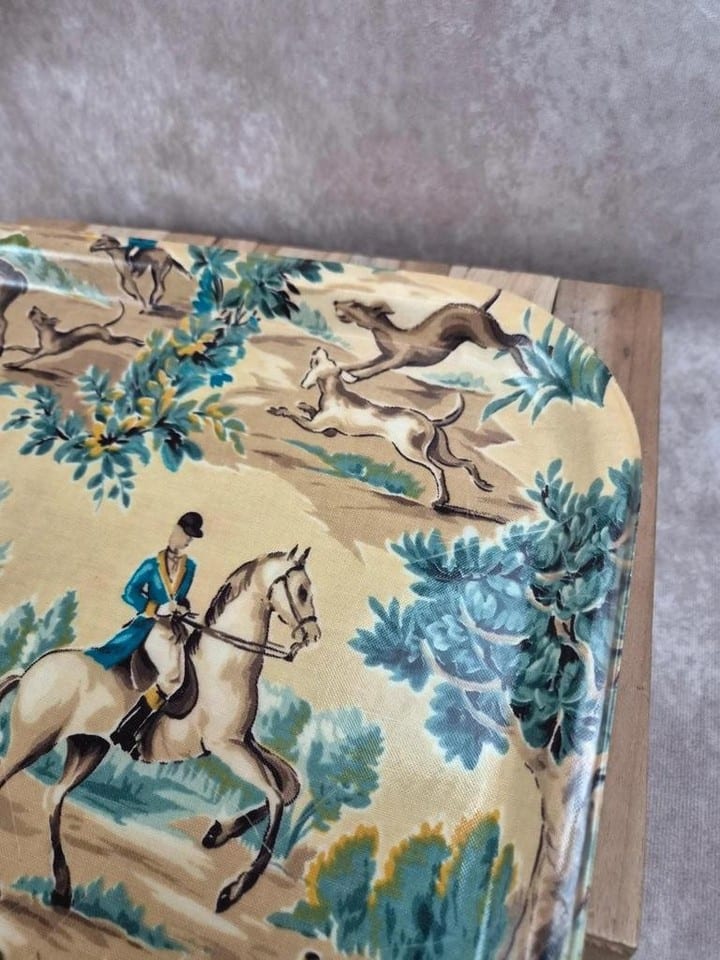 Plateau vintage Cima Paris décor chasse à courre en fibre de verre — photo 2