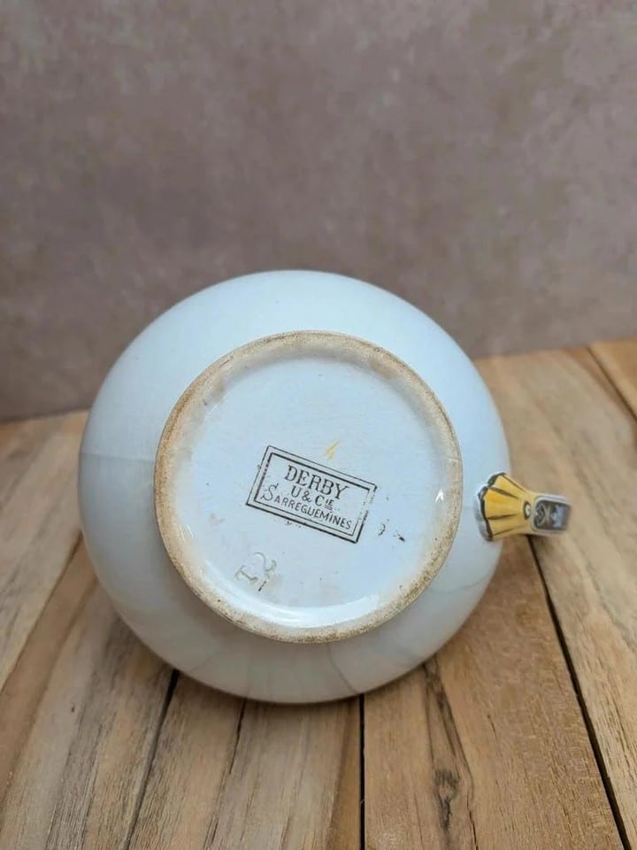 Ancien pot à lait Sarreguemines U&c – Terre de fer – Modèle Derby polychrome — photo 7