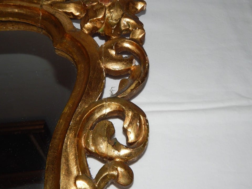 ANCIEN Grand MIROIR en Bois Doré à Décor Floral — photo 8