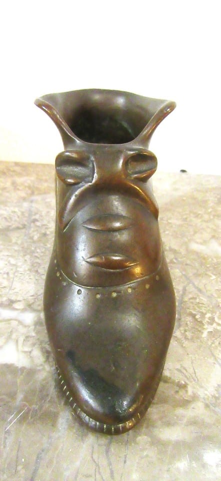 chaussure bronze- objet décoratif de vitrine — photo 2