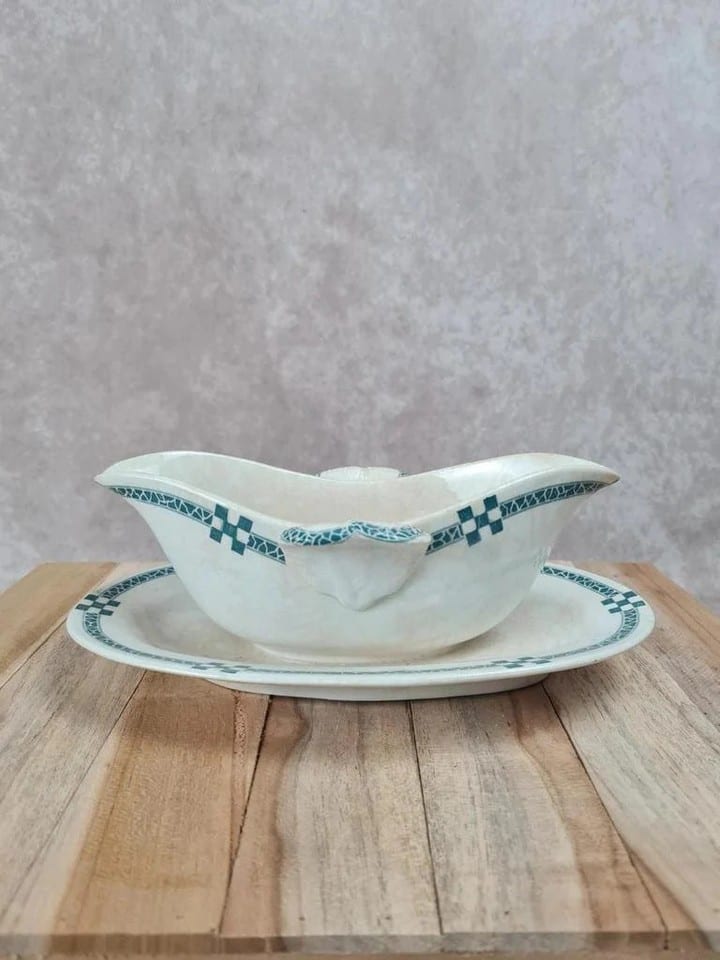 Saucière ancienne Creil & Montereau – Service Nancy