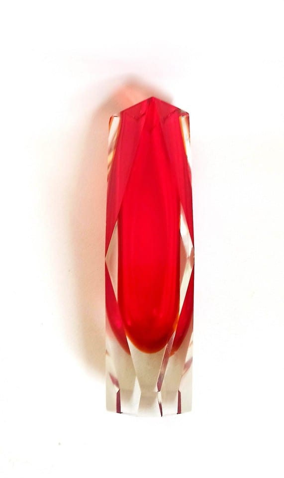 Vase à facettes Murano Sommerso rouge vif Années 60 Hauteur 30 cm — photo 5
