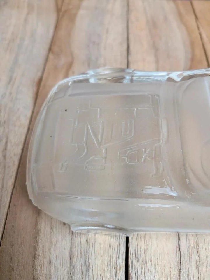 Voiture miniature en verre moulé transparent – Décoration vintage — photo 3