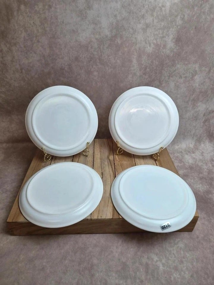 Lot 4 assiettes à dessert Arcopal Lotus vintage années 70 – 4 coloris — photo 7