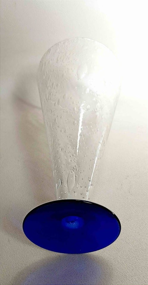 Grand calice verre bullé transparent & piètement bleu Hauteur 30,3 cm — photo 6