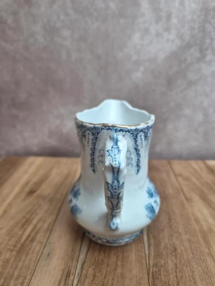 Pot à lait ancien Saint-amand et Hamage Régence terre de fer bleu — photo 4