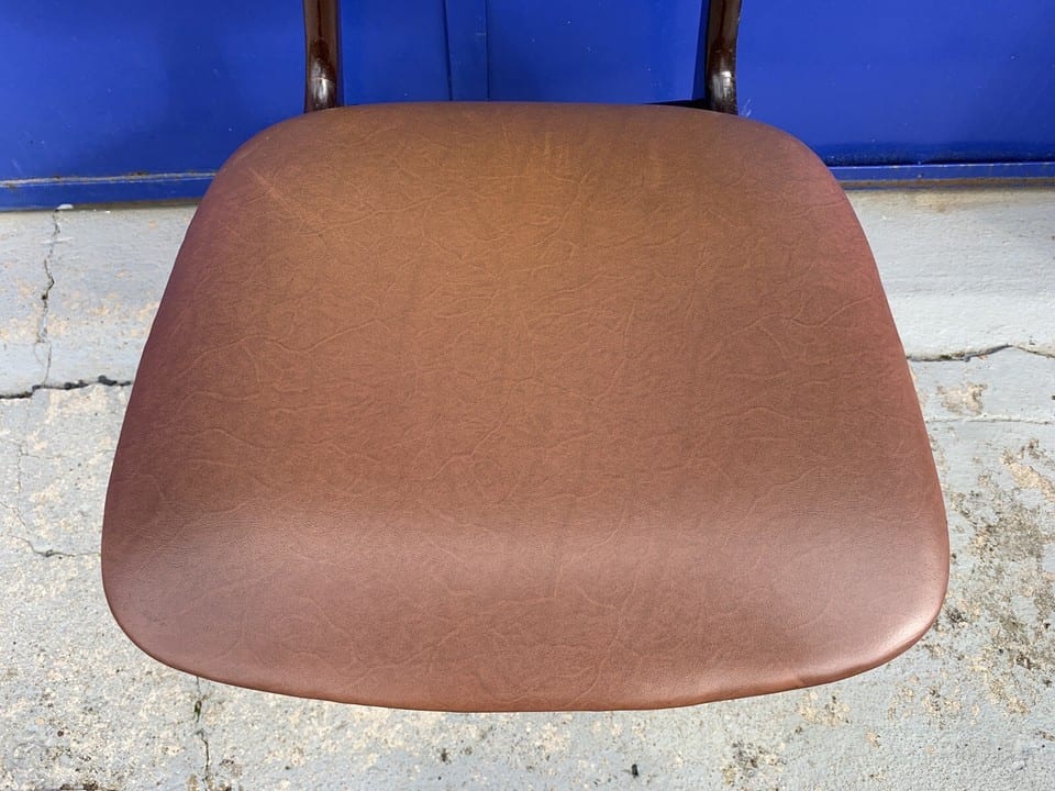 Ensemble de quatre chaises scandinaves — photo 7