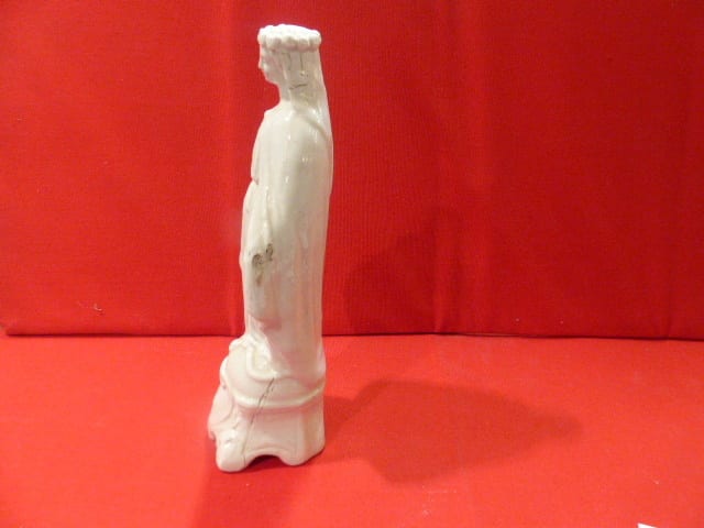 VIERGE EN PORCELAINE DE ANDENNE BELGIQUE HAUT 25 CM — photo 6
