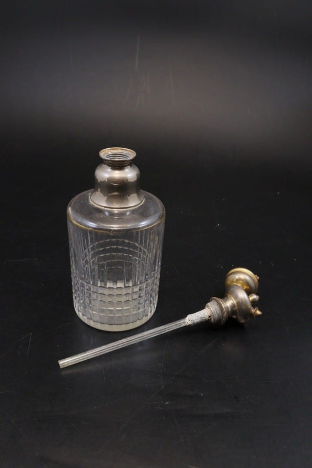 Flacon vaporisateur cristal de Baccarat modèle Nancy — Foto 7