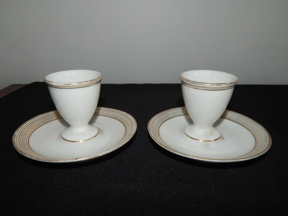 9 ANCIENS COQUETIERS en PORCELAINE époque LOUIS PHILIPPE — photo 5