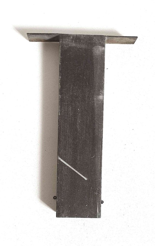 Lettre métal T Hauteur 25 cm — photo 3