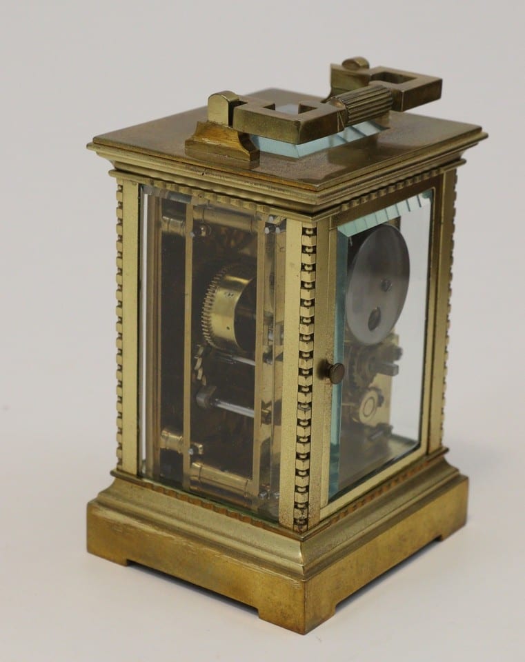 Pendulette d’officier ancienne pendule de voyage laiton cadran émaillé réveil — photo 4