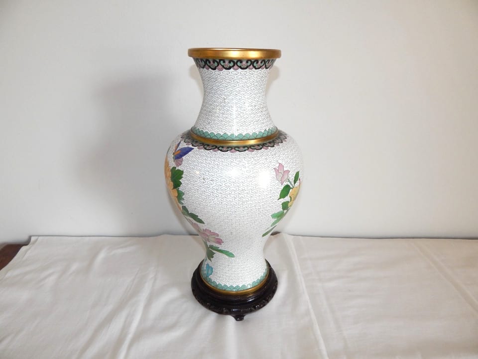 ANCIEN Grand VASE Forme BALUSTRE en émaux Cloisonnés Décor FLORAL PAPILLONS — photo 6