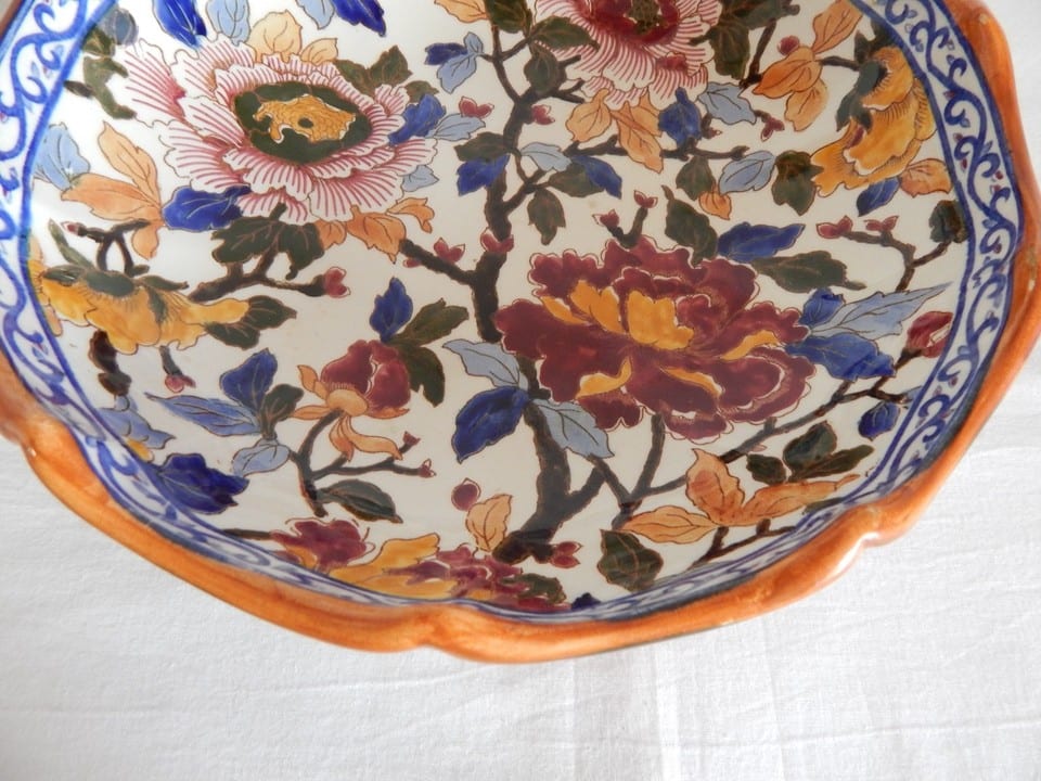 ANCIEN Plat Saladier en Faïence de GIEN à Décor PIVOINE Signé — photo 8