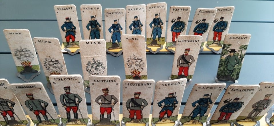 Gros lot 60 Soldats WWI Guerre 1914-1918 Jouet France Figurines Carton VINTAGE — photo 7