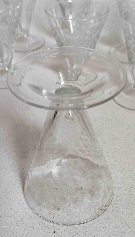 Service de 7 verres à eau + 8 verres à vin Années 50 — photo 7