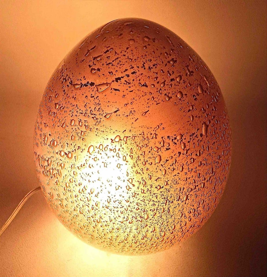 Lampe forme oeuf verre bullé Années 70 Hauteur 23,6 cm — photo 3