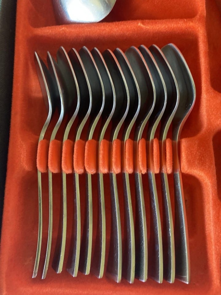 Ménagère 48 pieces en inox Guy Degrenne, vintage, modèle Jet, Space Âge — photo 6