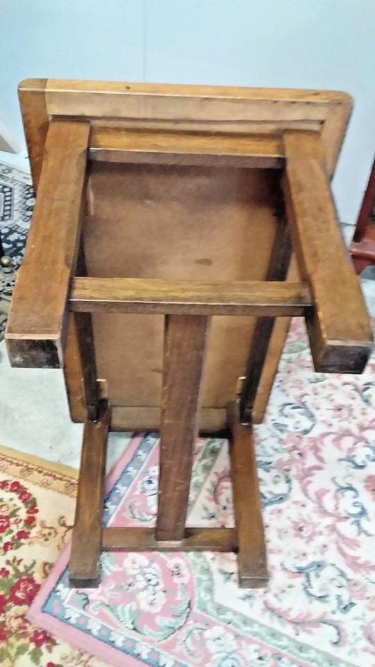 Table basse année 60 en hêtre et ardoise haut 45 larg 89 prof 49 cm — photo 7