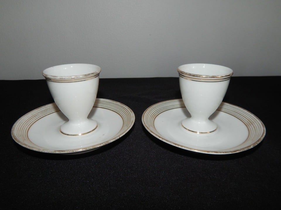 9 ANCIENS COQUETIERS en PORCELAINE époque LOUIS PHILIPPE — photo 6