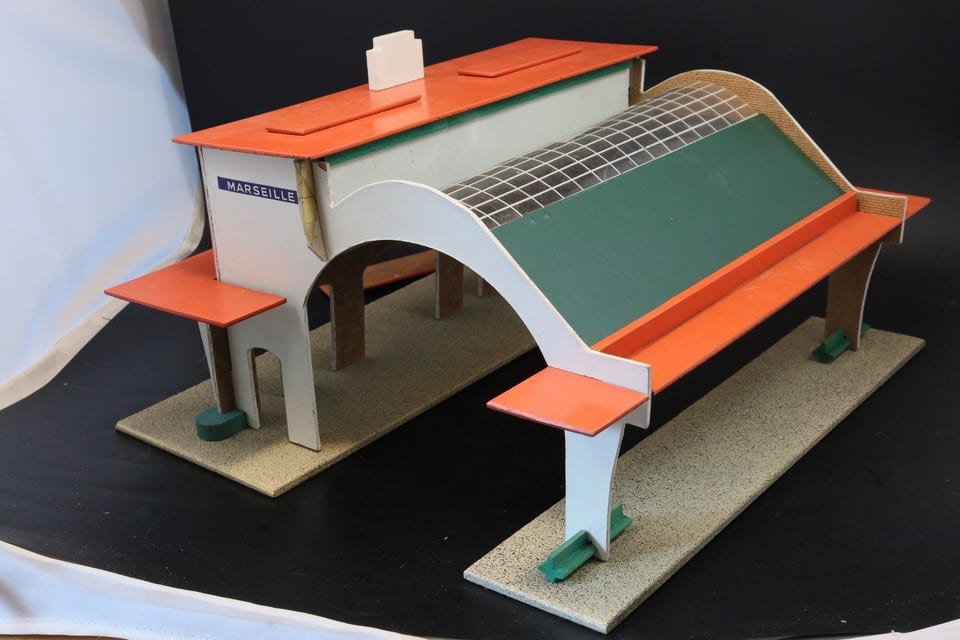 TRAINS HORNBY MECCANO GARE DÉMONTABLE N°19 MARSEILLE — foto 7