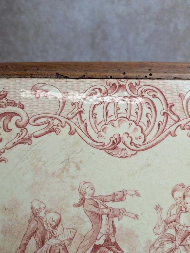 Ancien dessous de plat Gien en terre de fer – Colin-maillard — photo 3