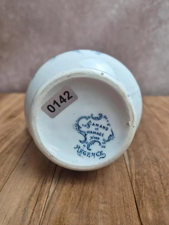 Pot à lait ancien Saint-amand et Hamage Régence terre de fer bleu — photo 8