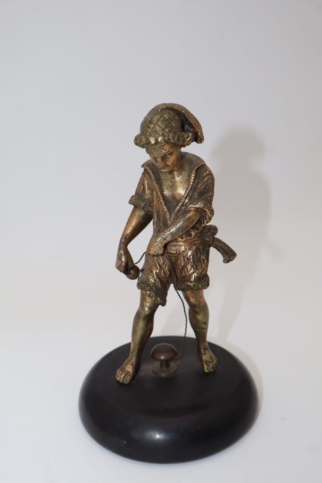 Statuette en bronze – Jeune garçon – XIXe — foto 2