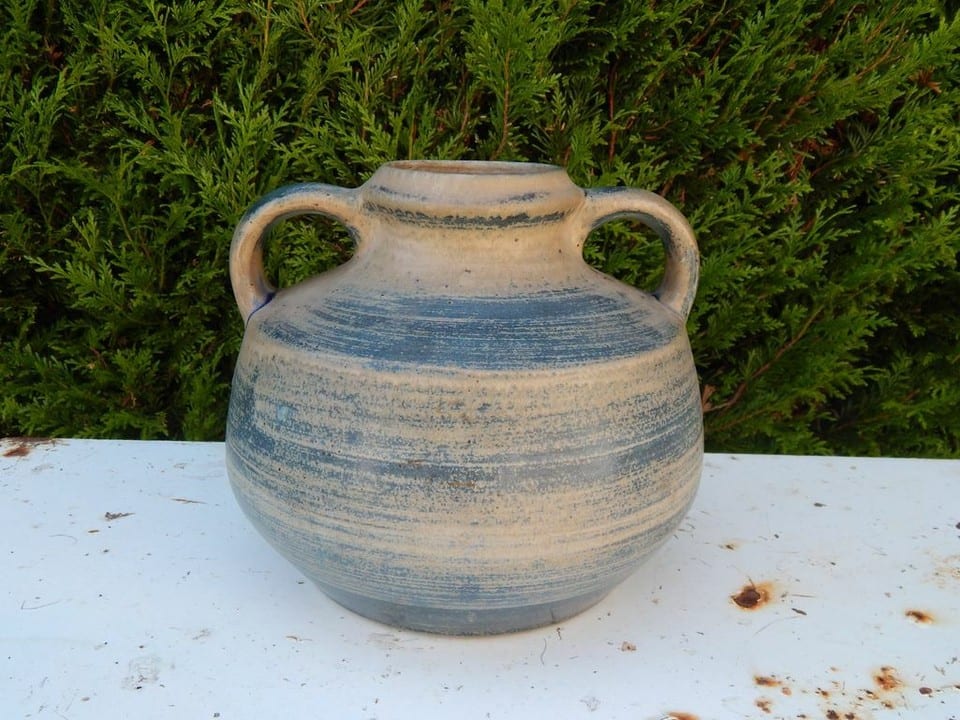 ANCIEN VASE en Grès à Deux Anses Signé GRES Des CAPUCINS SALINS France — photo 3