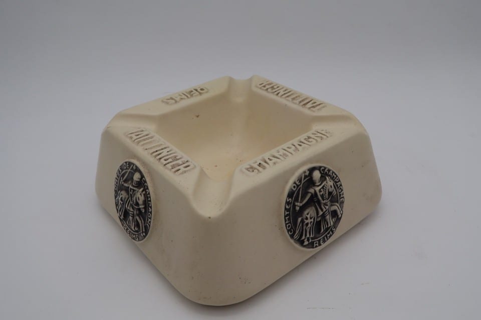 Ancien cendrier publicitaire Taittinger Champagne Reims – Comtes de Champagne