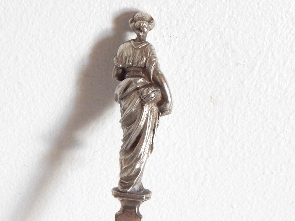 SUPERBE RARE ANCIENNE Louche PUNCH crème ARGENT Décor Déesse de la MOISSON Cérès — photo 5