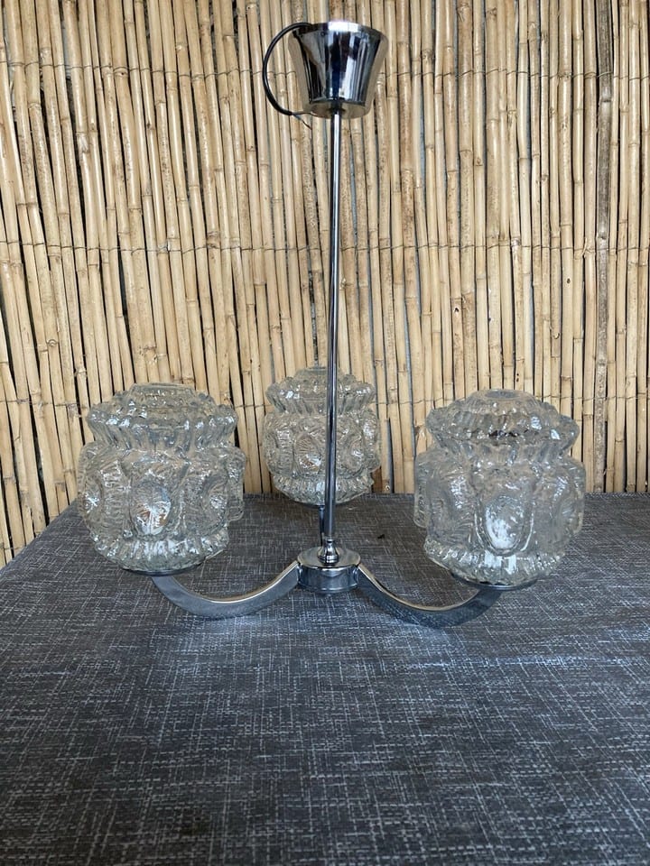 Lustre vintage 3 lumières métal chromé, 3 globes verre