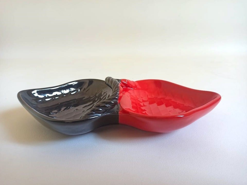 Double coupelles céramique rouge noire Années 50 — photo 2