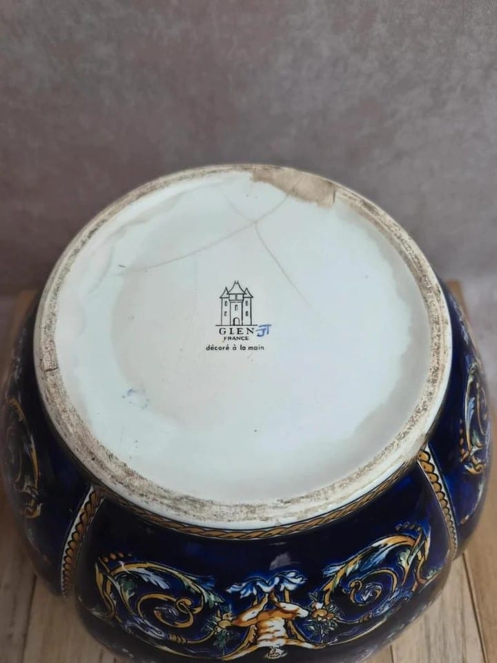 Grand cache-pot Gien Renaissance fond bleu décoré à la main vintage — photo 6