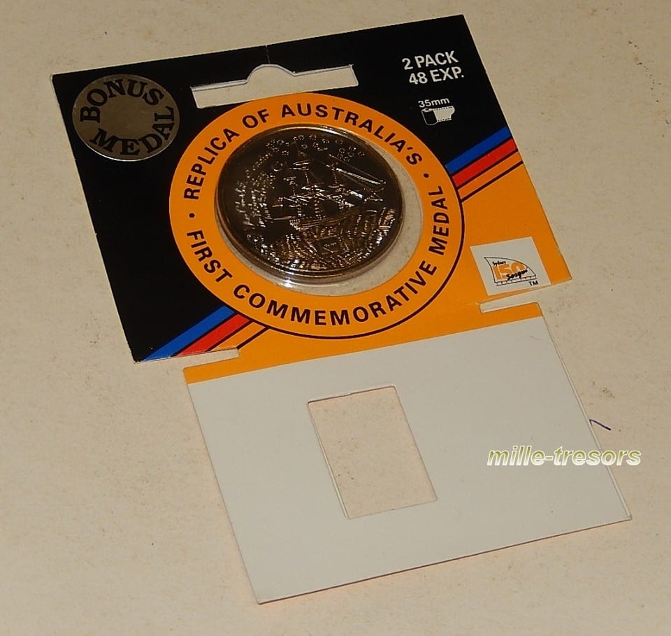 Réplique 1ère Médaille COMMEMORATIVE d'AUSTRALIE 1778 1992 CHARLOTTE - KODAK — Foto 2